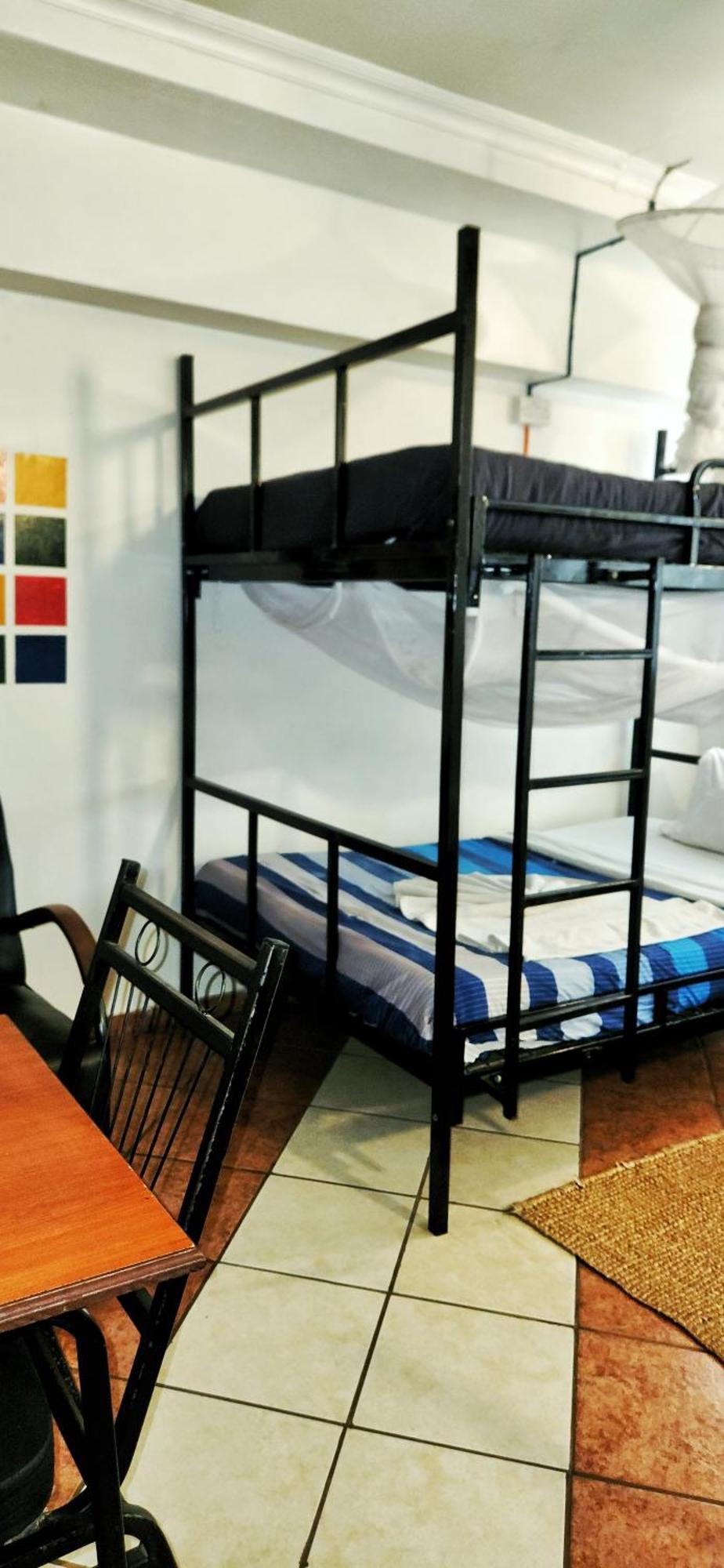 We Travel Hostel Moshi Buitenkant foto