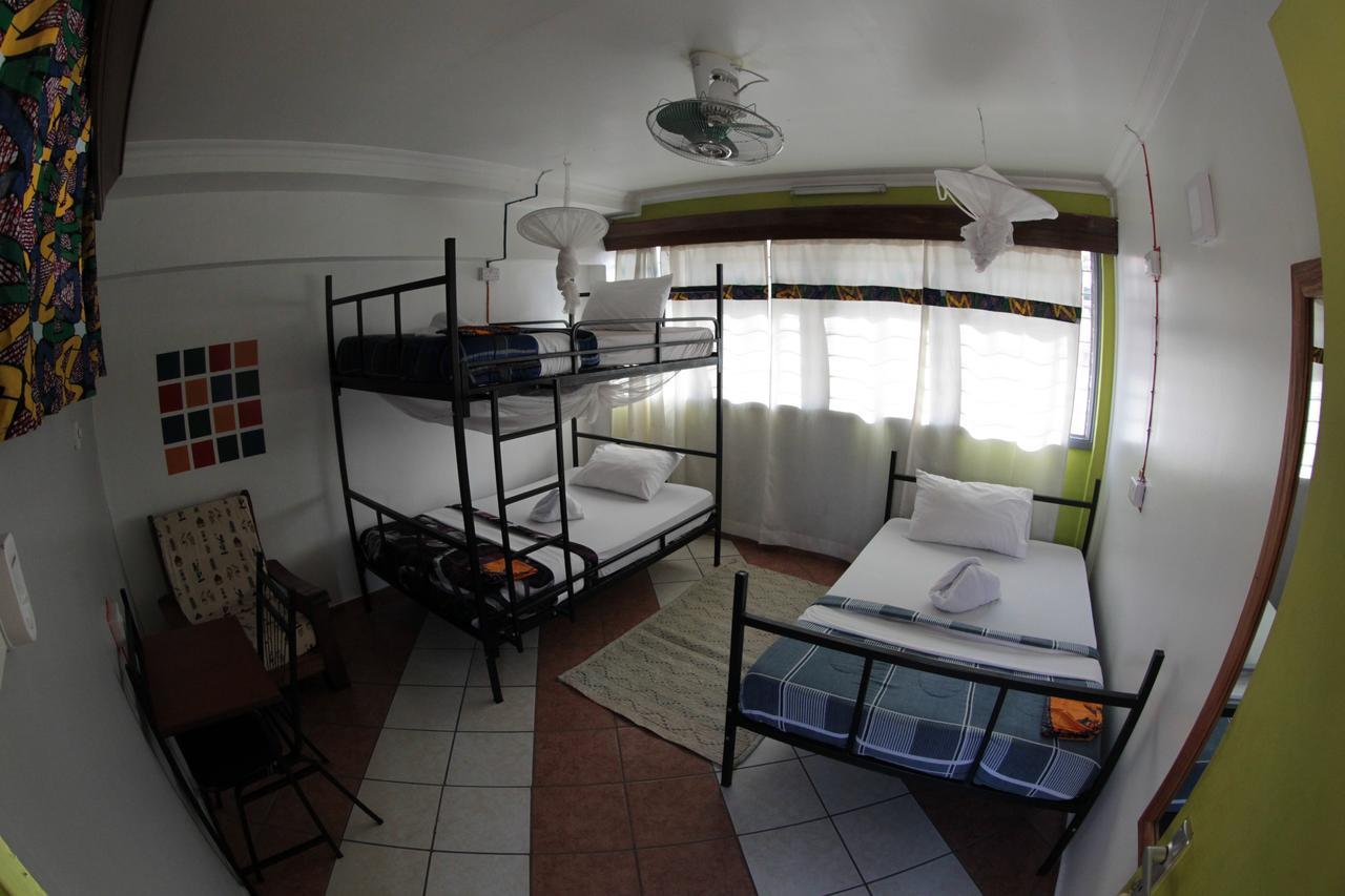 We Travel Hostel Moshi Buitenkant foto